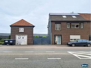 Instapklare en energiezuinige gezinswoning met 5 slaapkamers  zwembad en topligging in Rek