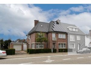 Instapklare gezinswoning met garage en gezellige tuin in centrum Maaseik