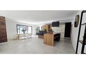 Maison de 176 m² à Saint-Etienne-De-Tulmont