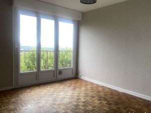 Appartement 43 m² avec ascenseur  cave et parking