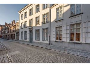 Stijlvol appartement met 2 slaapkamers en autostandplaats