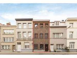 Ruime stadswoning met gezellige stadskoer