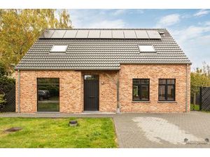 Moderne en energiezuinige gezinswoning op ruim perceel te Brecht