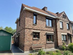 CHARMANTE  TE RENOVEREN WONING (H.O.B.)