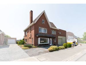 Statige woning met ruime loods