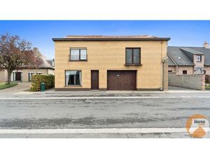 KNESSELARE - Renovatiewoning met mogelijkheden op 19are