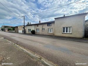 Corps de Ferme avec 1 ha de terrain