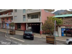 Garage souterrain sécurisé