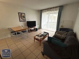 Appartement à louer 2 pièces 49.83 m² - Bassussarry (64) - 549€
