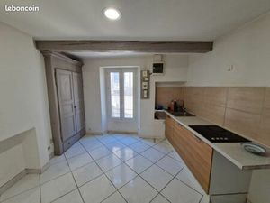 Appartement T2 - 45m2 - Centre Bourg Saint Andéol