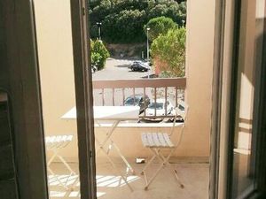 Location Studio 18 m2 + balcon meublé wifi Lamalou les bains