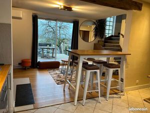 Maison de ville rénovée 100 m² avec jardin St-Maximin Village