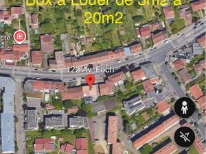 Location Boxes de stockage dans entrepôt Clos et sécurisé entre 3 et 20 mètres carrés