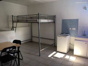 Studio 1 pièce 29 m²