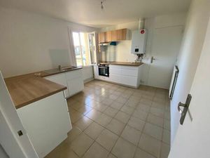 Location maison 4 pièces 77 m² à Nieul-sur-Mer (17137)
