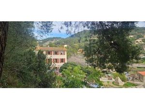 Maison de luxe de 4 chambres en vente à Ollioules  Provence-Alpes-Côte d'Azur
