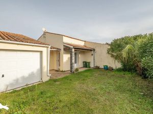 Vente maison 3 pièces 55 m² à La Brée-les-Bains (17840)  260 190 €