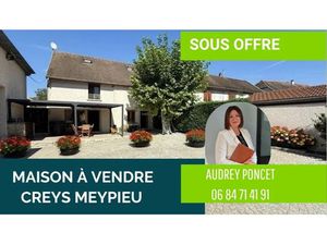Vente ferme 5 pièces 136 m² à Morestel (38510)  274 000 €