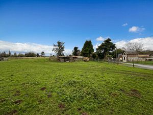 Vente terrain  800.00m²  Étrépagny