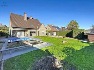 Gebouw gemengd gebruik te koop in Geraardsbergen