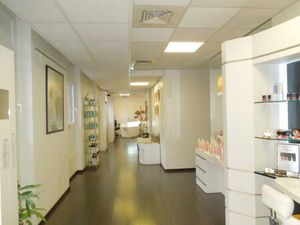 Location Local commercial 261m² TROYES 10000