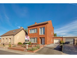 Huis te koop in Zandvliet met 4 slaapkamers