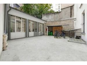 Bureaux à louer et à vendre de 320m2