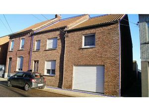 Gezinswoning met 3 slpks  bureau  garage en tuin