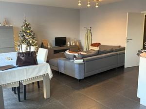 modern appartement met garagebox en terras