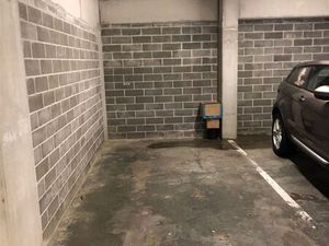 Ondergrondse staanplaatsen te huur in Ronse