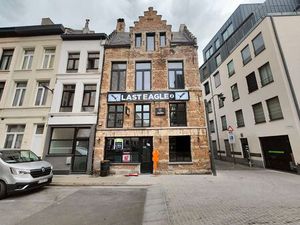Handelspand te huur naast campus in hartje Antwerpen