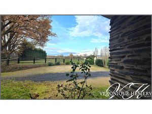 Vente maison 7 pièces 155 m² à Feneu (49460)  325 450 €