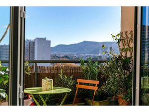 Vente appartement 4 pièces 70m2 Marseille 9eme (13009) - 198450 € - Surface Privée