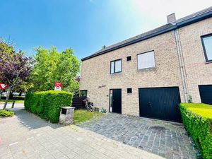 Huis te koop in Roeselare met 4 slaapkamers