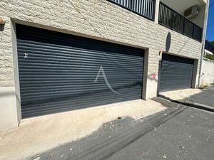 Parking / box Balaruc Les Bains 120 m2