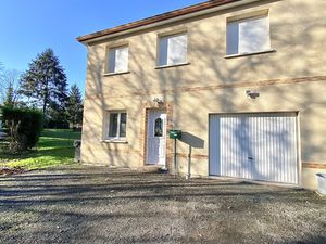 Location Maison 4 pièces 78m² CHAILLY EN BRIE 77120
