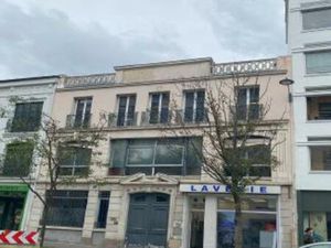 Bureaux à louer de 220m2