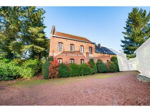 Huis te koop in Lombise met 4 slaapkamers