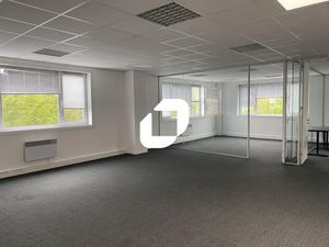 A LOUER  BUREAUX ETAT NEUF / LOYER ATTRACTIF