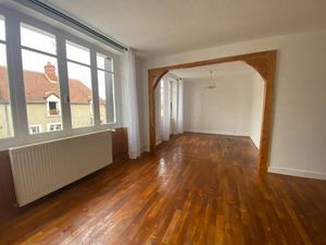 MAISON 5 PIECES - 87.40 m² - CHASSENEUIL A 11min d'ARGENTON SUR CREUSE