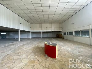 Local commercial Mirebeau 764.61 m2