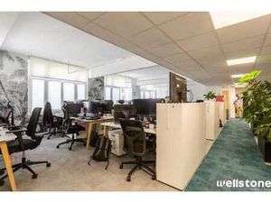 Location Bureau Paris 75008