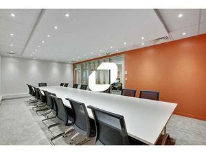 A LOUER  Bureaux rénovés aux portes de Paris