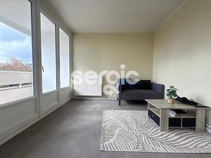 Grand T2 avec loggia et garage fermé