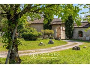 Mas Du Xvii E - Parc Et Piscine