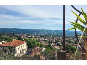 Ensemble immobilier maison et appartement!