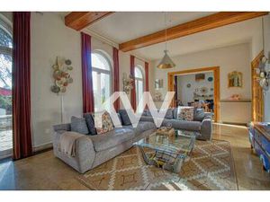 Exceptionnel : maison de maître entièrement rénovée