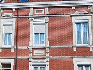 Vente maison 9 pièces 145m2 Reims 51100 - 475000 € - Surface Privée