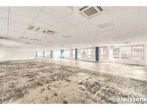 Location Bureau Paris 75019