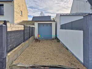 Vente Garage et parking à Chateau-Malo (35400) : à vendre / 20m² Chateau-Malo